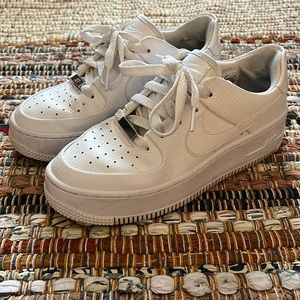 Nike Air Force 1 Sage Low